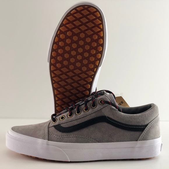 Vans Shoes - NWT Vans Old Skool MTE Frost Gray/True White